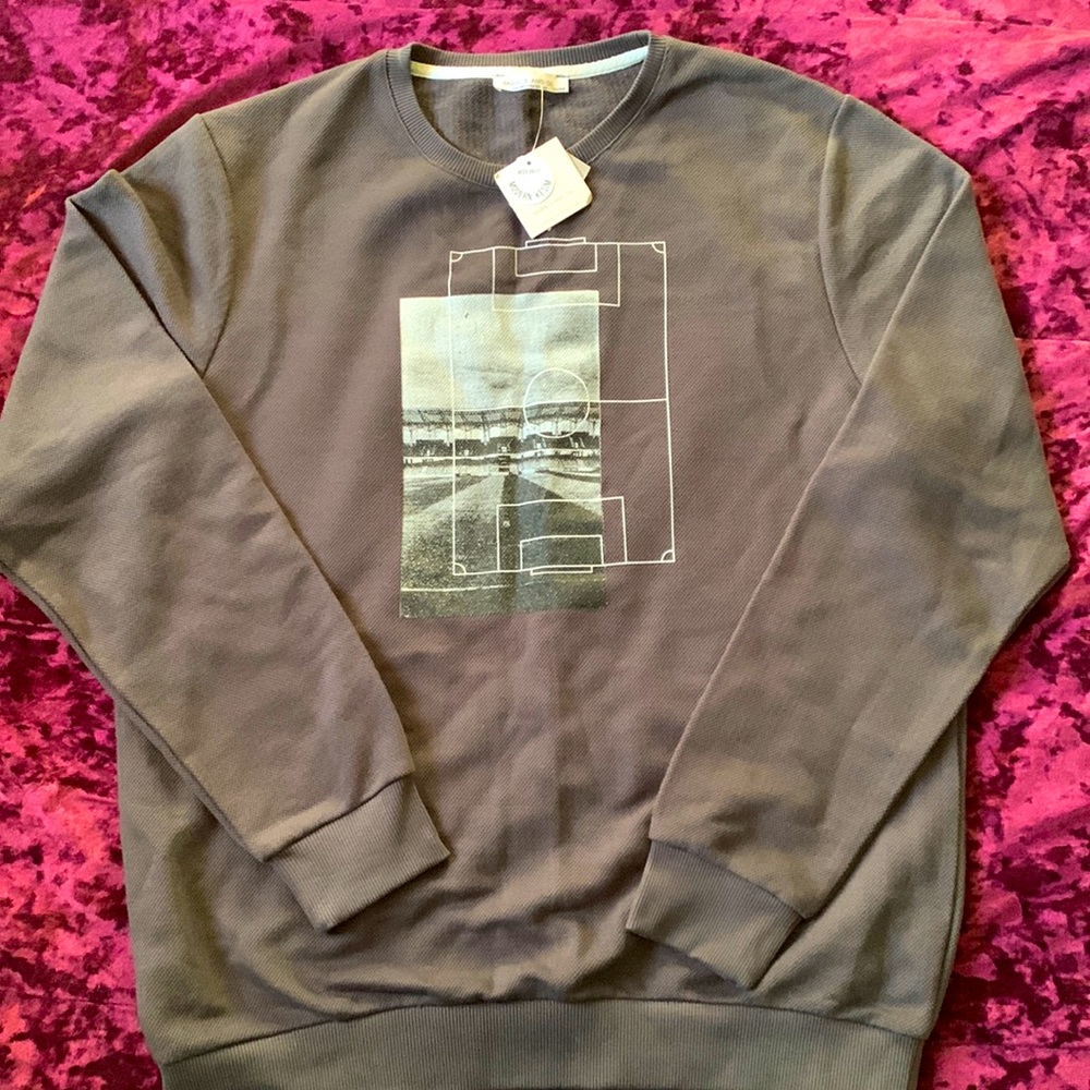 NWT Dark Gray Graphic Sweater XXL